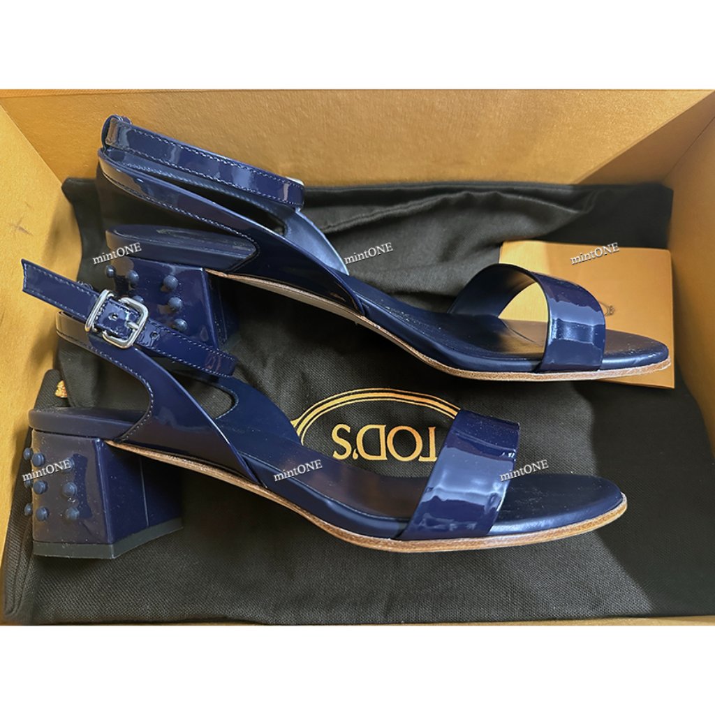 New Tod's Patent Leather Lt Blue Sandal Size 37